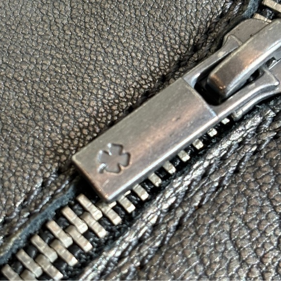 LUCKY BRAND Sz 8 Pewter Colour Pointy Toe Zipper Closure  Stacked Heel Booties - Picture 6 of 12